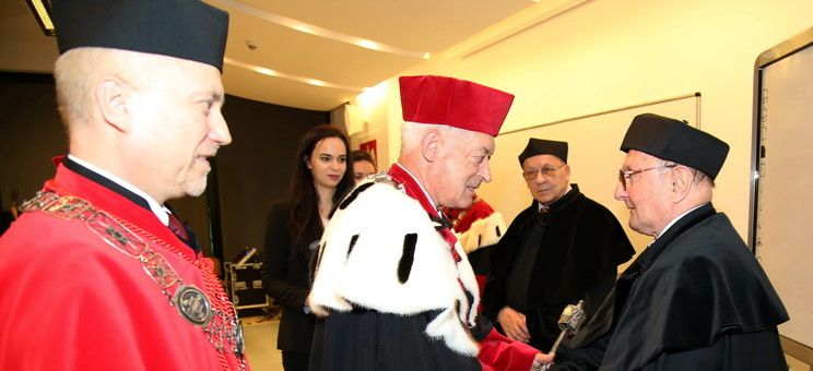 Wręczono tytuły Profesorów Honorowych